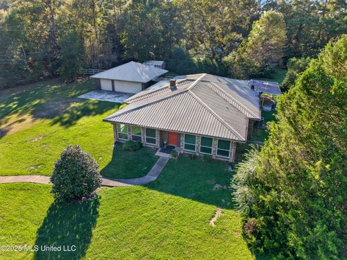 1 Lakeside Drive, Carriere, MS, 39426 | Card Image