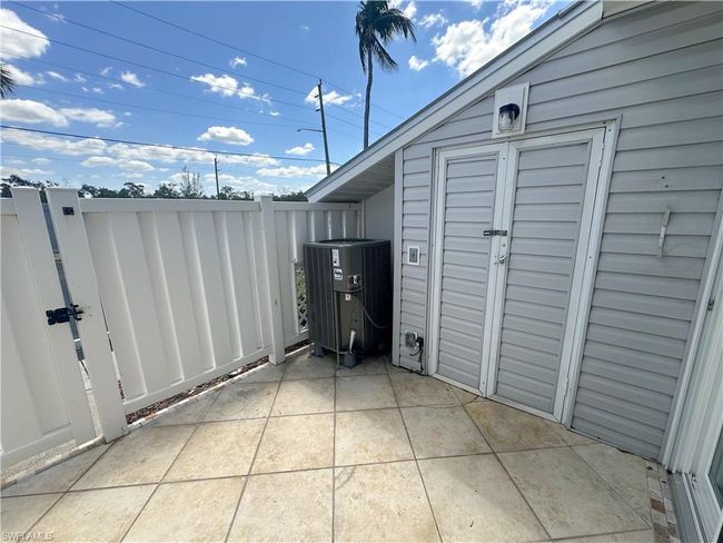Patio w/Storage | Image 22