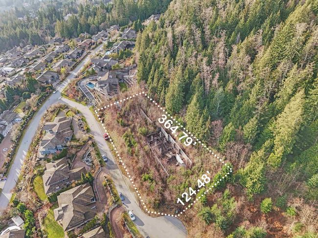 2345 Kadlec Crt, House other with 5 bedrooms, 7 bathrooms and 10 parking in West Vancouver BC | Image 23