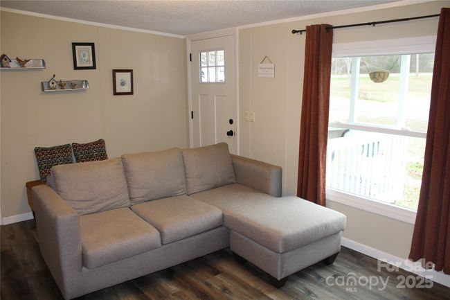 6454 Lostkey Dr, House other with 3 bedrooms, 2 bathrooms and null parking in Connelly Springs NC | Image 6