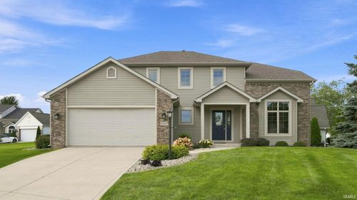 9327 Sugar Mill Drive, Fort Wayne, IN, 46835-9695 | Card Image