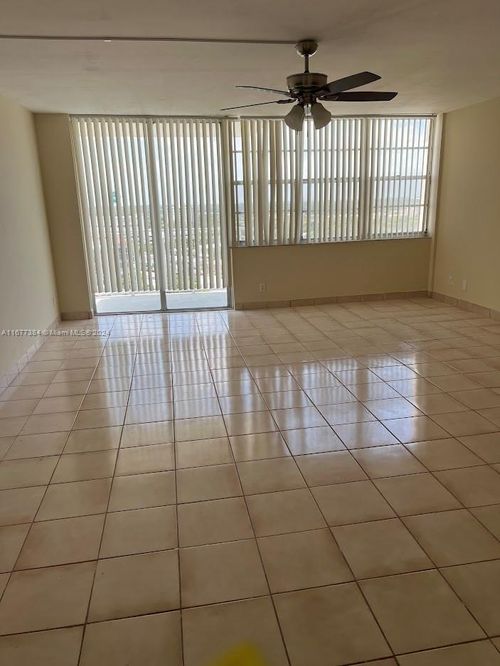 a1410-2100 Sans Souci Blvd, North Miami, FL, 33181 | Card Image