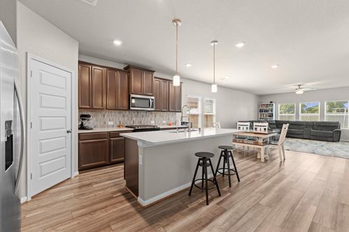 13103 Everpine Trl, Tomball, TX, 77375-2237 | Card Image