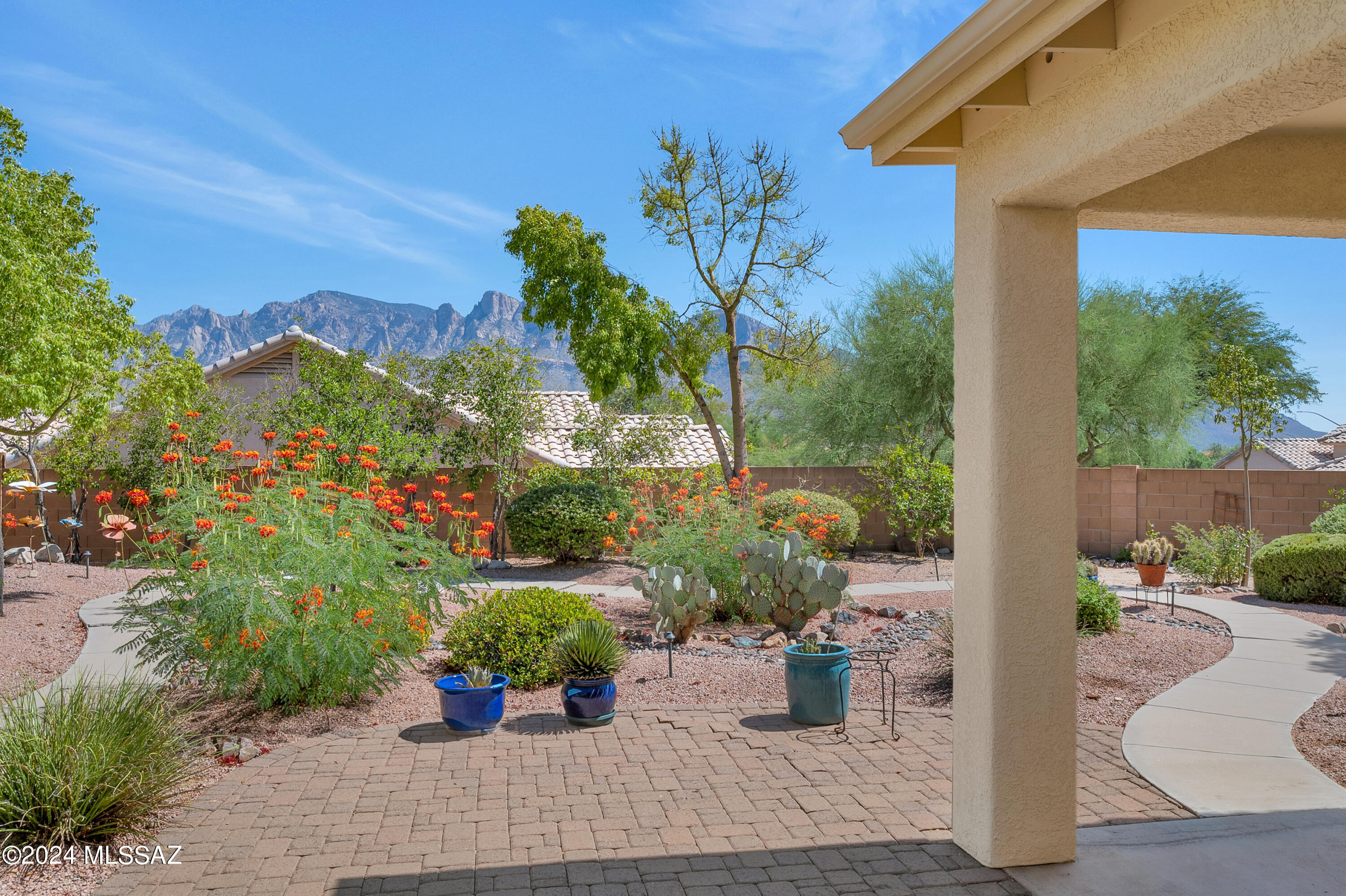 Marshall Peak Dr, Oro Valley, AZ 85755