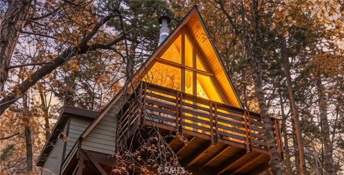 32703 Tulip Ln, Arrowbear Lk, CA, 92382 | Card Image