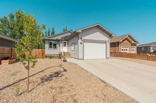 263 Westview Crescent West, Bow Island, AB, T0K0G0 | Card Image