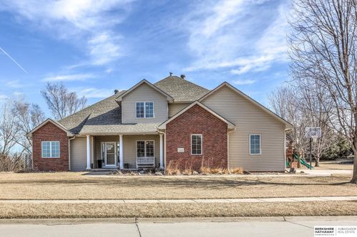 1244 Skyline Dr, Blair, NE, 68008-2386 | Card Image