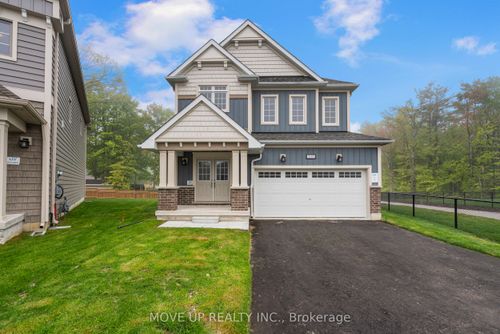 335 Beechwood Forest Lane, Gravenhurst, ON, P1P0H8 | Card Image