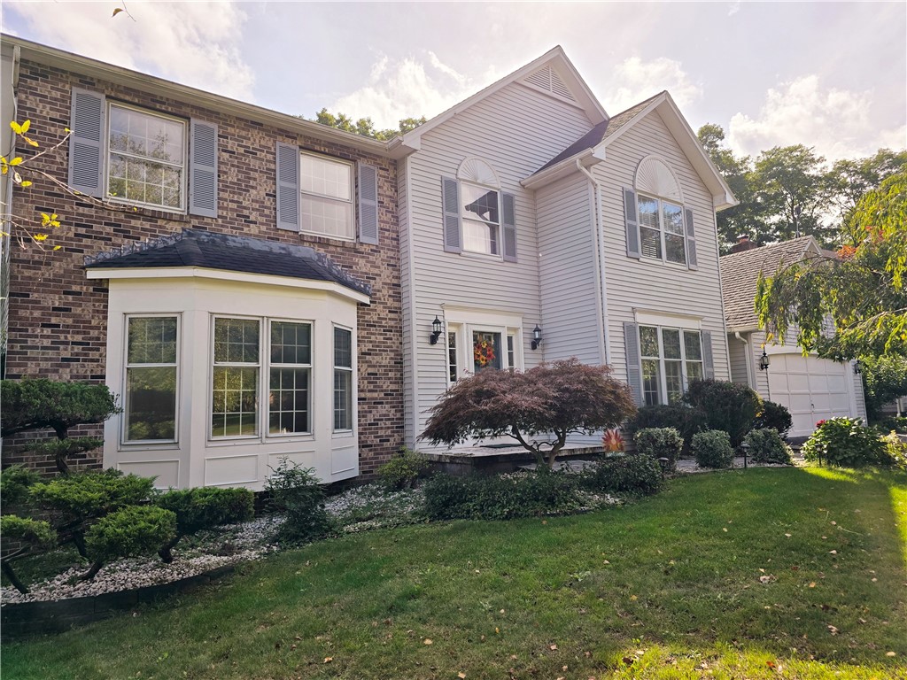 Branchbrook Dr, Henrietta, NY 14467