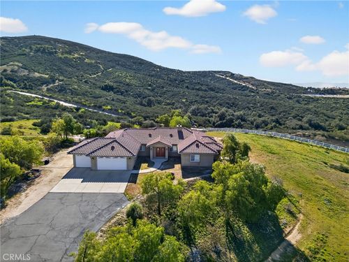 39475 Bruce Lane, Temecula, CA, 92592 | Card Image