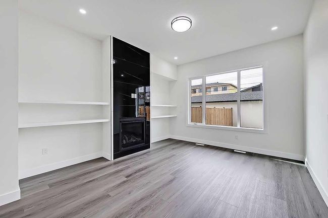 4627 72 Street Nw, Home with 4 bedrooms, 3 bathrooms and 2 parking in Calgary AB | Image 16