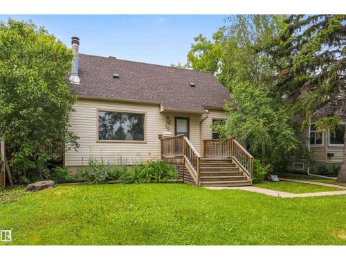 11230 75 Ave Nw, Edmonton, AB, T6G0H3 | Card Image