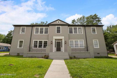 3805 N State St, Jackson, MS, 39216-3151 | Card Image