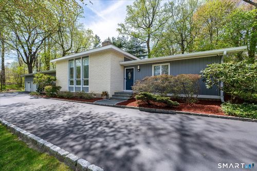 27 Nob Hill Ln, Stamford, CT, 06903-4522 | Card Image