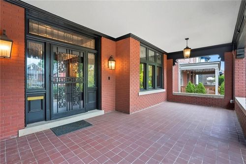 4749 Wallingford St, Pittsburgh, PA, 15213-1711 | Card Image