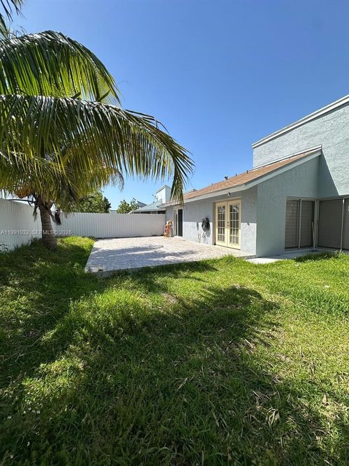 20926 Sw 124th Avenue Rd, Miami, FL, 33177-5750 | Card Image