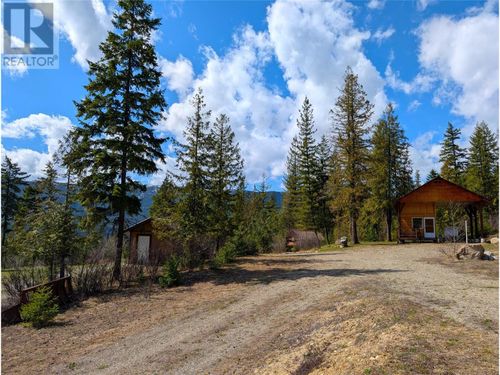 9300 Highway 6, Edgewood, BC, V0G | Card Image