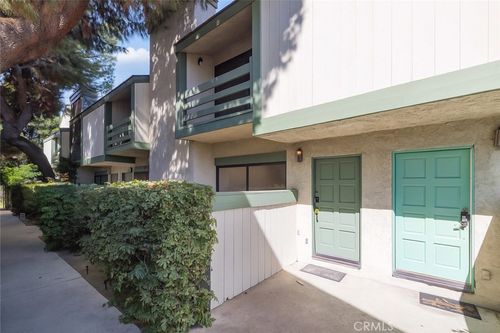 11-7550 Zombar Ave, Van Nuys, CA, 91406-3355 | Card Image
