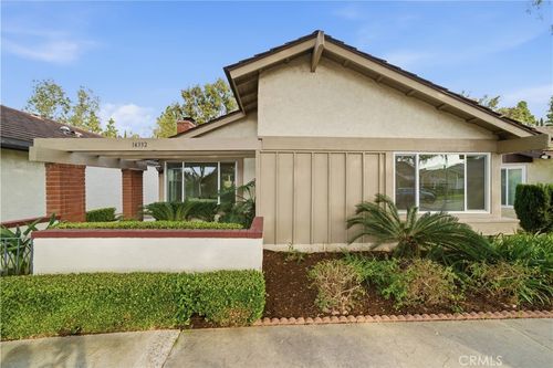 14332 Pinewood Rd, Tustin, CA, 92780-6924 | Card Image