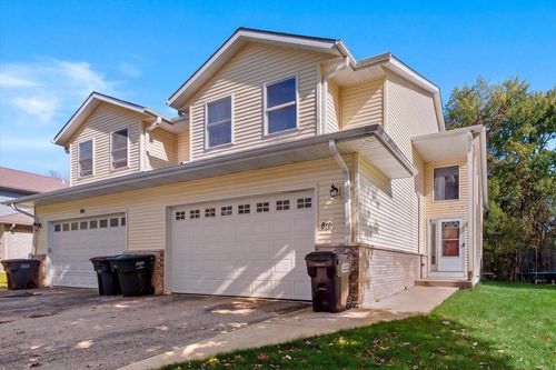 2-813 Kendall Ln, Lake Geneva, WI, 53147-1059 | Card Image