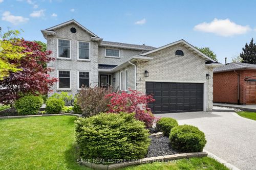6 Acacia Street, Hamilton, ON, L8J1V6 | Card Image