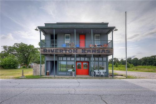 7378 Se 70th St, Riverton, KS, 66770-4115 | Card Image