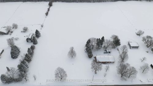 952 Havelock St, Lucknow, ON, N0G2H0 | Card Image