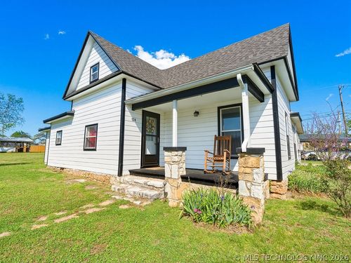 128 W Tahlequah Ave, Sulphur, OK, 73086-2627 | Card Image