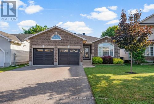 61 Short Road, Arnprior, ON, K7S3X9 | Card Image