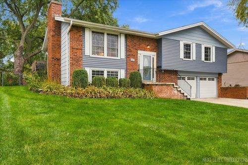 427 Chopin Ct, Schaumburg, IL, 60193-2721 | Card Image