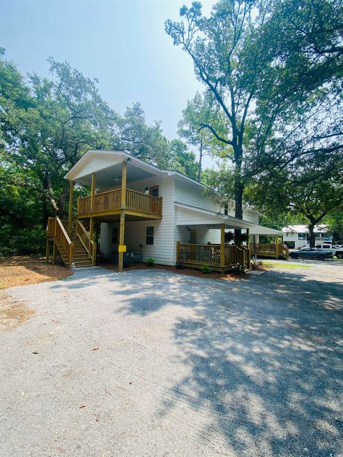 398 Blockade Dr, Pawleys Island, SC, 29585-8318 | Card Image
