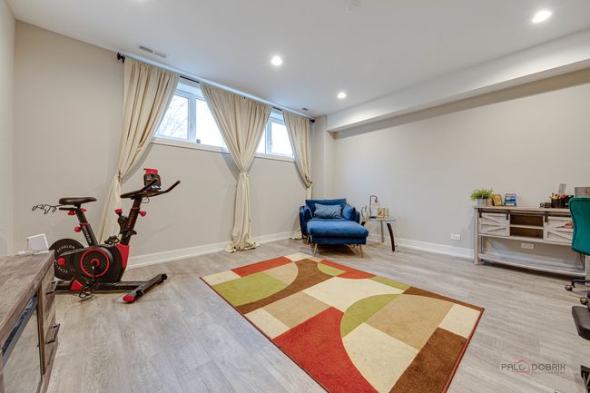 1S - 2500 N 74 Th Ave, Condo with 3 bedrooms, 3 bathrooms and 2 parking in Elmwood Park IL | Image 21