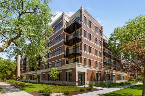 apt-417-1555 Ridge Ave, Evanston, IL, 60201-4174 | Card Image