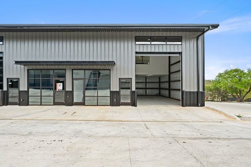100b-451 Farrell Rd, Dripping Springs, TX, 78620-3638 | Card Image