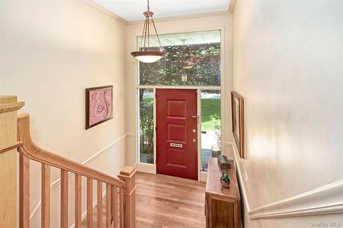 21 Douglas Cir, Rye, NY, 10580-2200 | Card Image