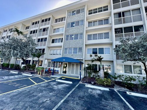 apt-501g-330 Se 2nd St, Hallandale Beach, FL, 33009-5663 | Card Image