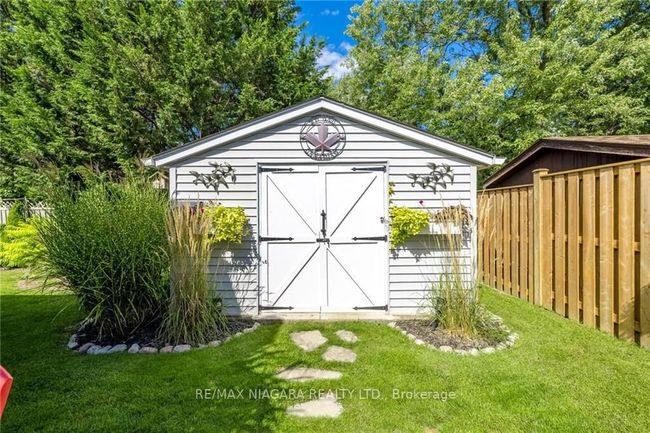 7863 Trackview St, House other with 3 bedrooms, 2 bathrooms and 2 parking in Niagara Falls ON | Image 39