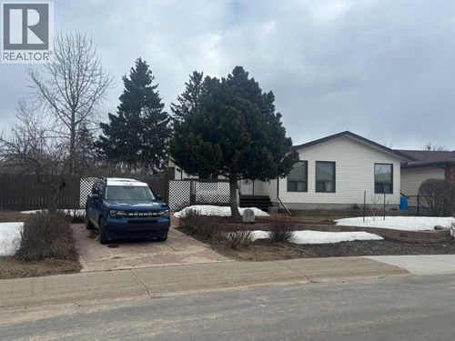 59 Harolds Hollow, Whitecourt, AB, T7S1C3 | Card Image