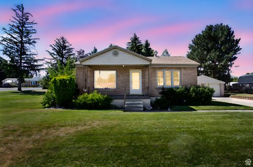 403 Highland Dr, Riverdale, UT, 84405-5537 | Card Image