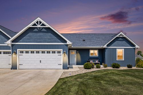 3275 White Heron Ln, Battle Creek, MI, 49015-7616 | Card Image