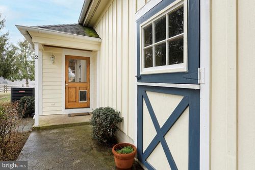 2211 Hatchers Mill Rd, MARSHALL, VA, 20115-3654 | Card Image