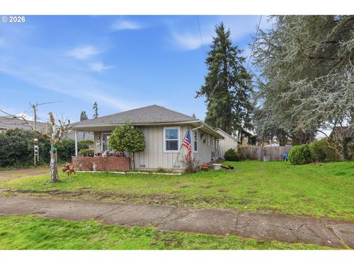 1012 7th St, Springfield, OR, 97477-4066 | Card Image