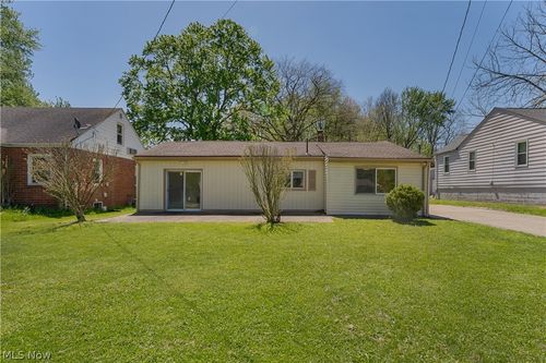 4365 Burkey Rd, Austintown, OH, 44515-3535 | Card Image