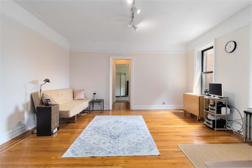 apt-5b-83 35th Ave, Jackson Heights, NY, 11372-5313 | Card Image