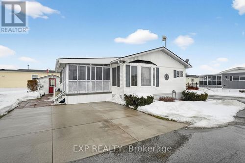 308-3033 Townline Rd, Stevensville, ON, L0S1S1 | Card Image