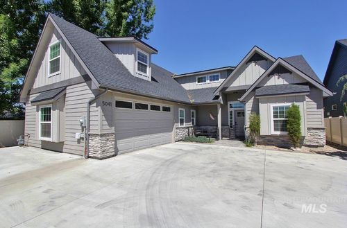 5041 N Pierce Park Ln, Boise, ID, 83714-7736 | Card Image