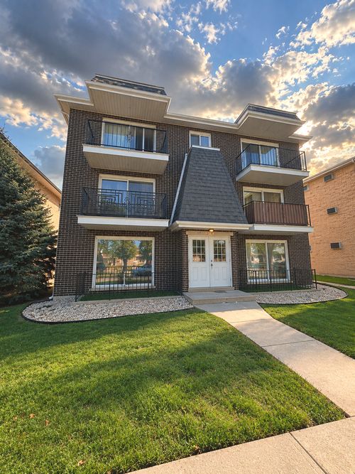 3e-6119 Marshall Avenue, Chicago Ridge, IL, 60415 | Card Image
