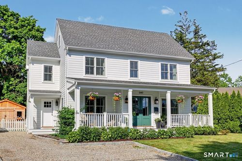 240 Henry St, Fairfield, CT, 06824-2820 | Card Image