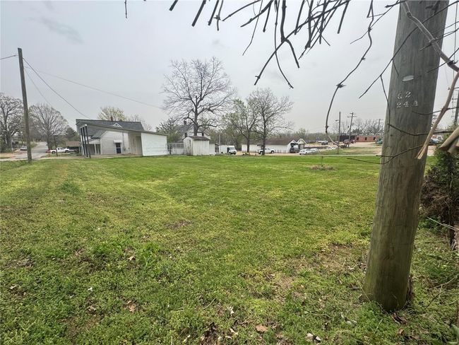 603 N Grand Ave, House other with 3 bedrooms, 1 bathrooms and 2 parking in Doniphan MO | Image 23