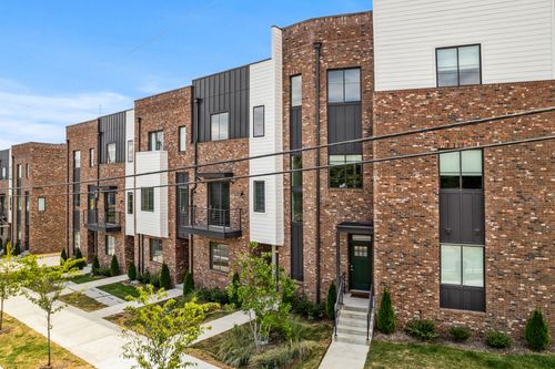 unit-4-496 W Trinity Ln, Nashville, TN, 37207-5644 | Card Image